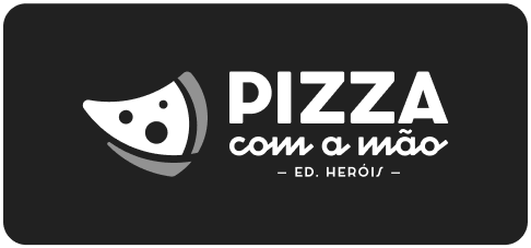 PIZZA COM A MÃO